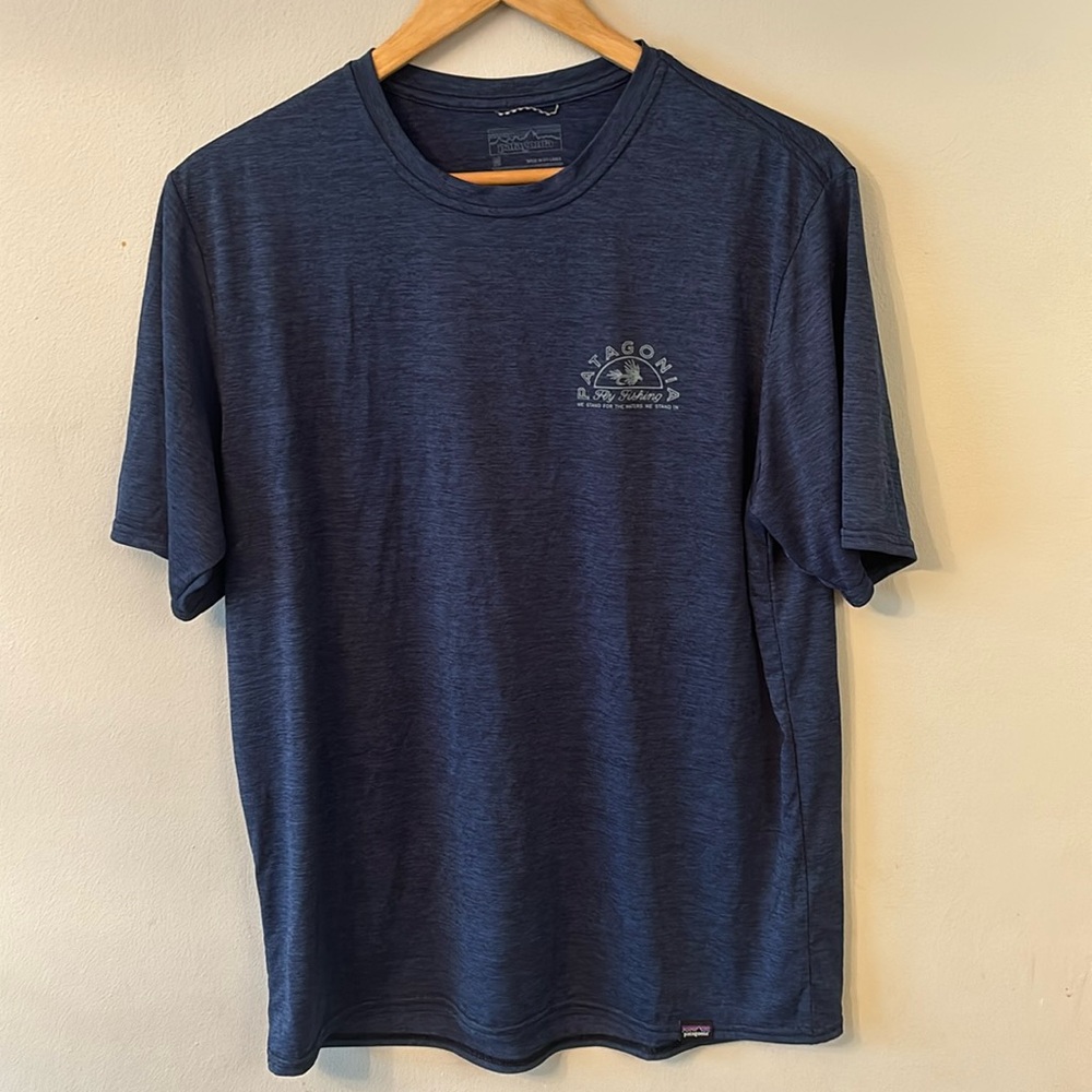 Patagonia moisture wicking shirt